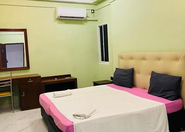 Central hotel: Metro City Hotel