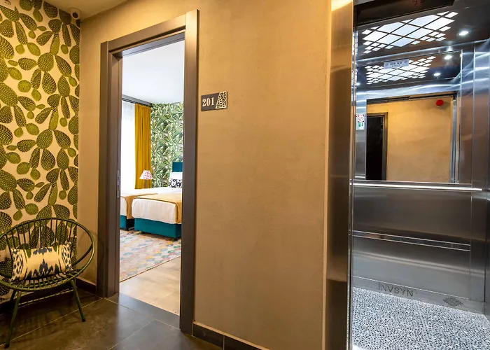 Green Parrot Hotel Istanbul