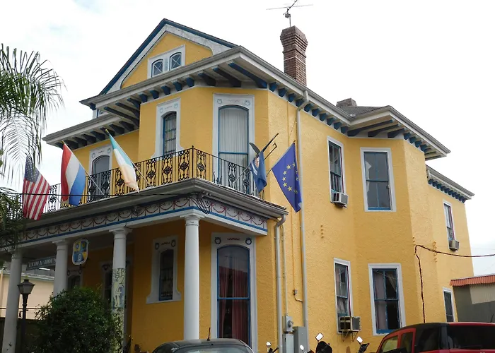 India House Hostel