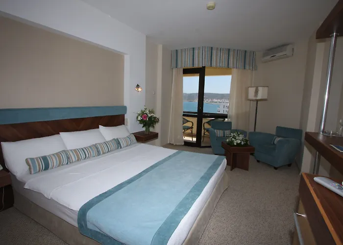 4 sterren hotel: Babaylon Hotel