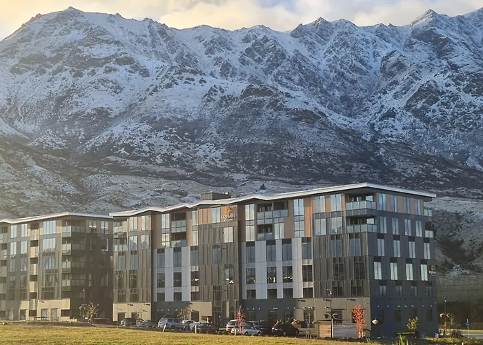 La Quinta By Wyndham Remarkables Park