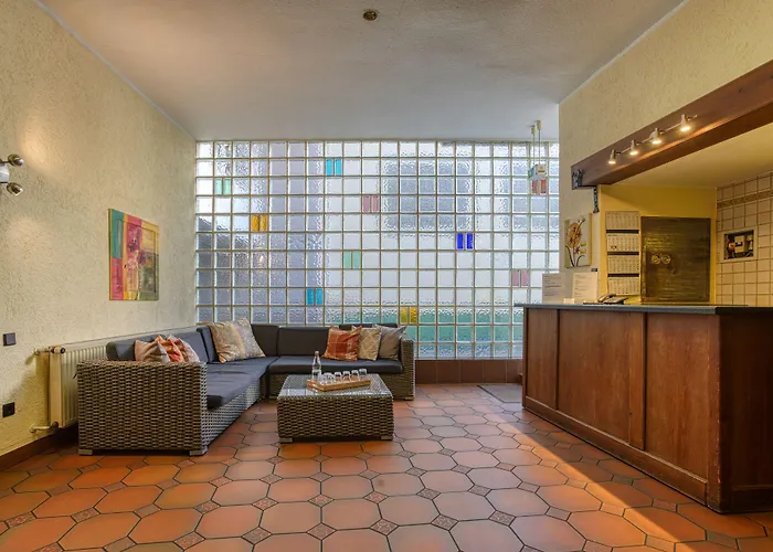 Family Hotel: Hotel Carlton