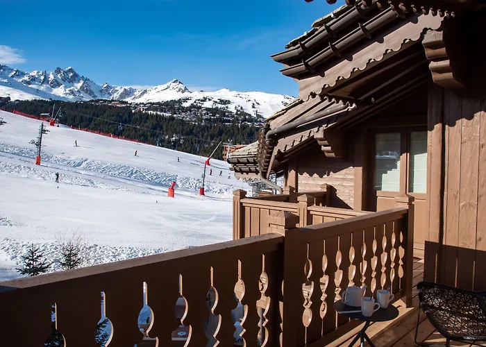 Hôtel avec piscine: Manali Lodge By Alpine Resorts