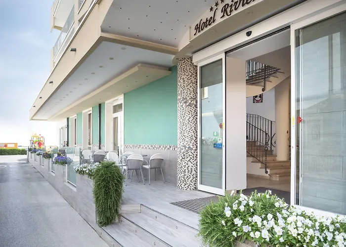 Hotel con tennis: Hotel Riviera