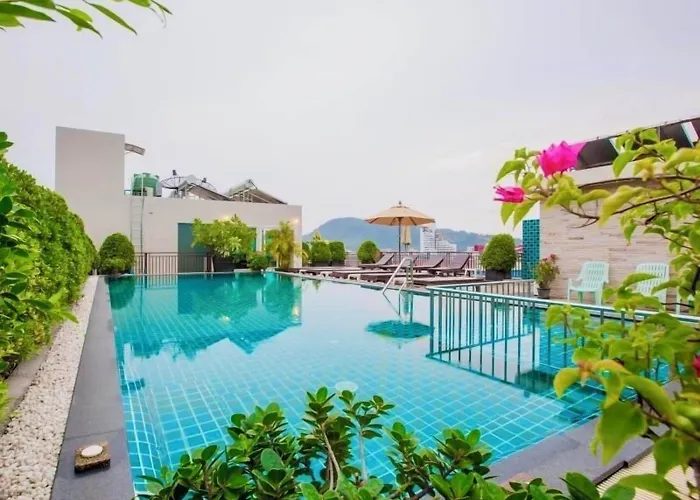 77 Patong & Spa