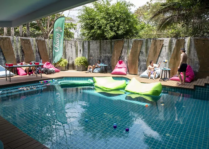 Hostel: Mad Monkey Phuket