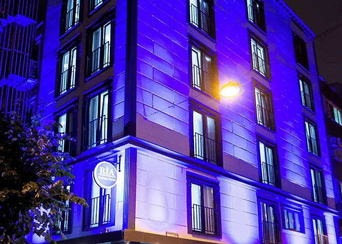 Hotels With Four Stars Ria Suites Boutique