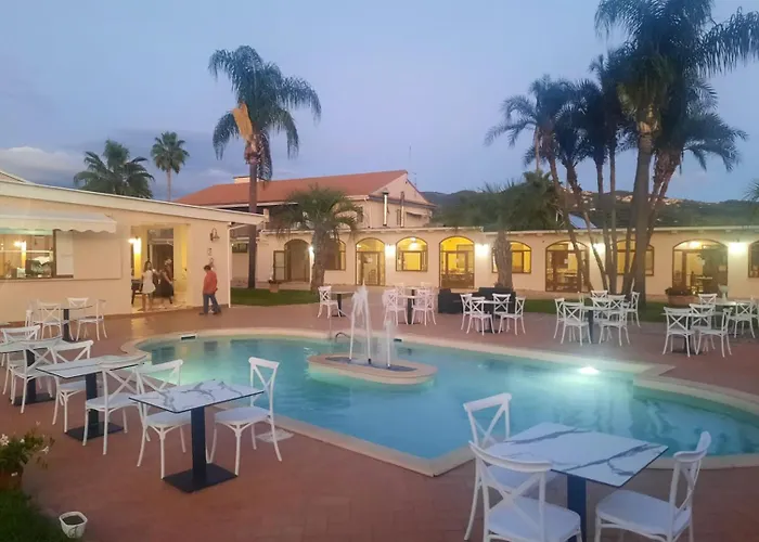 Solone Beach Resort