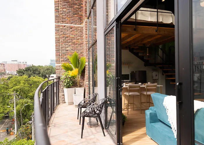 Royal Living Poblado