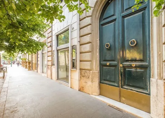 Smart Lux Roma Veneto