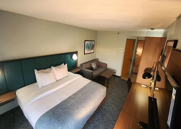 Cheap hotel: Wingate By Wyndham Cranberry