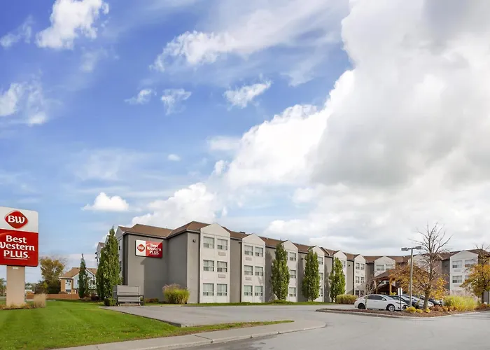 3 star hotel: Best Western Plus Rose City Suites