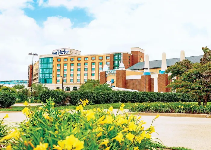 Beach hotel: Grand Harbor Resort And Waterpark