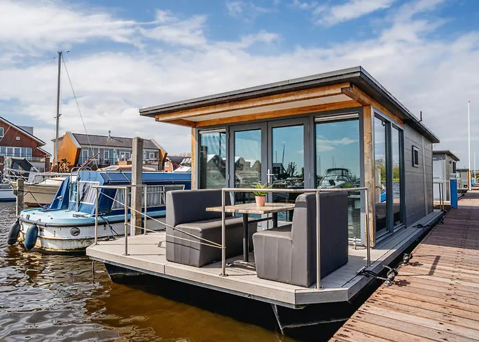  Holiday Home De Meerparel-1 By Interhome