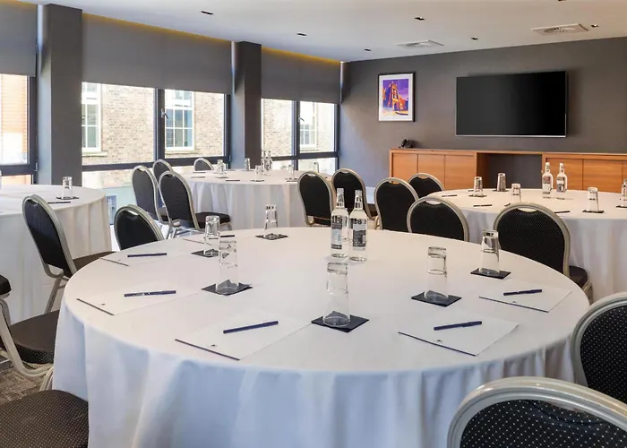 Hotel: Doubletree By Hilton Belfast City Ten Square