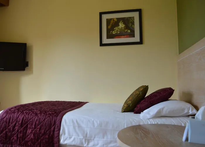 Hotel with view: Canterbury Cathedral Lodge