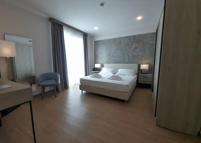 Central hotel: Hotel Byron