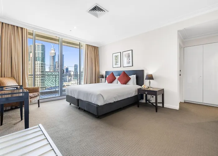 Clarion Suites Gateway
