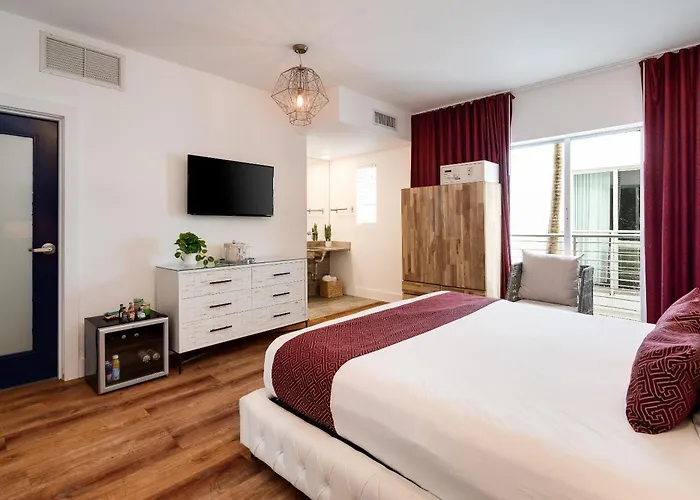 3 star hotel: Catalina Hotel & Beach Club