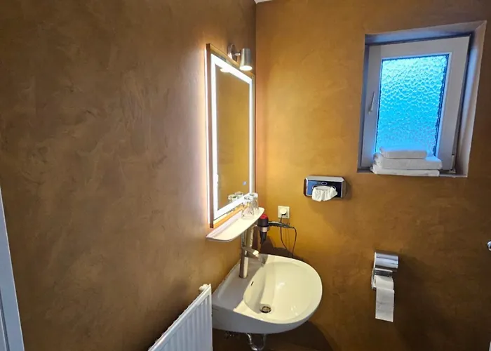 Hotel met zwembad: Hotel Zum Zeppelin Hamburg