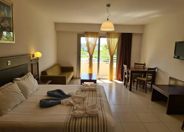 Hotel: Euronapa Hotel Apartments