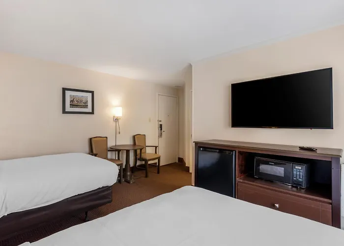 Hotel suites Quality Ocean City Beachfront