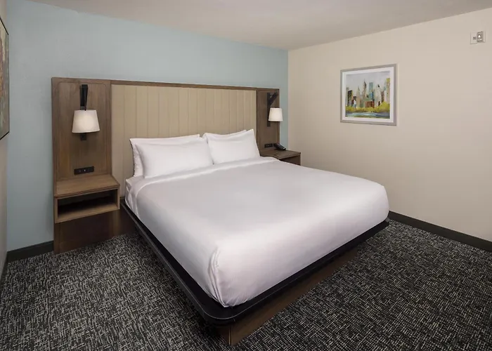 Self catering: Doubletree By Hilton Murfreesboro
