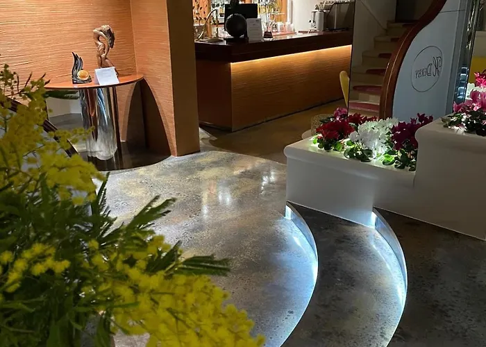 Hotel sulla spiaggia: Hotel Derby