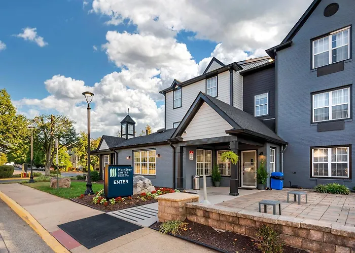 Mainstay Suites Sterling Near Dulles Town Center