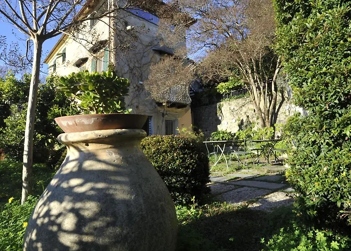  La Contessa