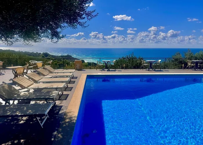 Resort: Villaggio Turistico La Fenosa