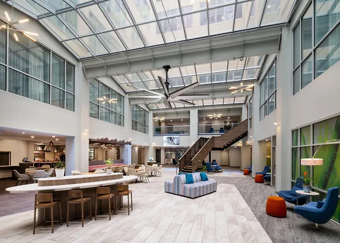 Even Downtown By Ihg