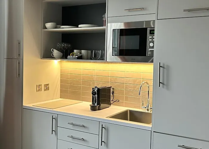 Albergo centrale: Heeton Concept Aparthotel Edinburgh Queen Street