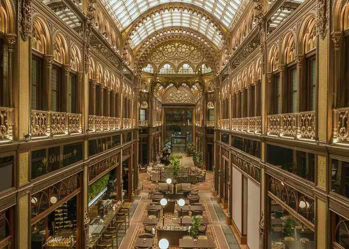 Parisi Udvar Hotel Budapest, Part Of Hyatt