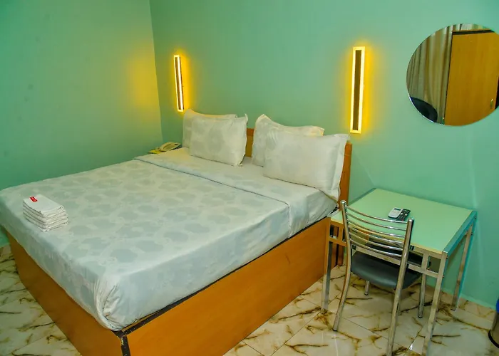 Cheap hotels Triple Tee