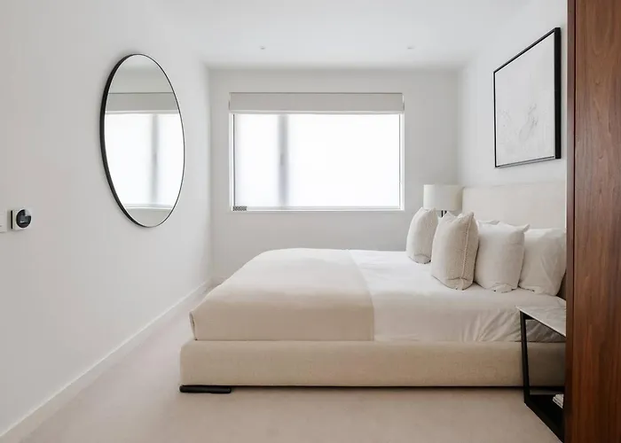 Luxury Central Mayfair Townhouse With Ac 3Br 3Ba