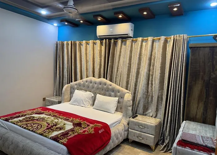 Airport Hotel: Sk Travellers Inn