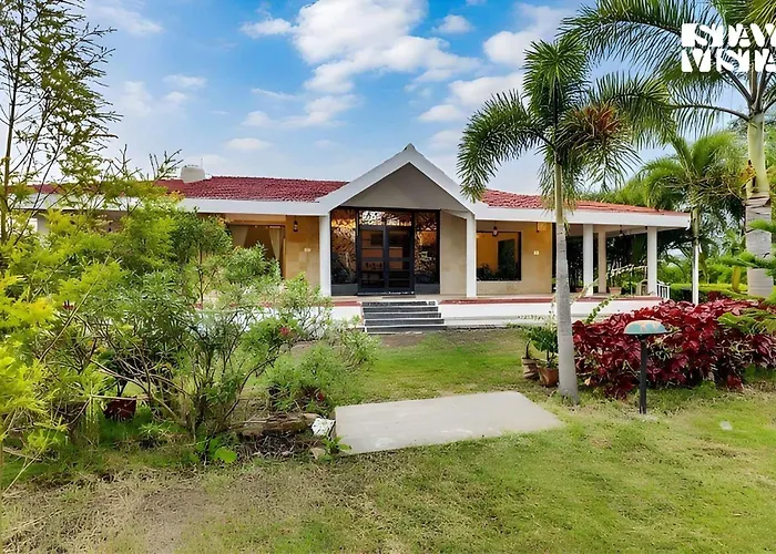Stayvista'S The River - Pet-Friendly Riverside With Lawn & Bonfire