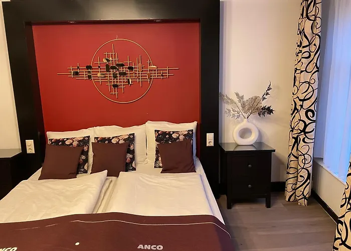 Central hotel: Hotel Anco