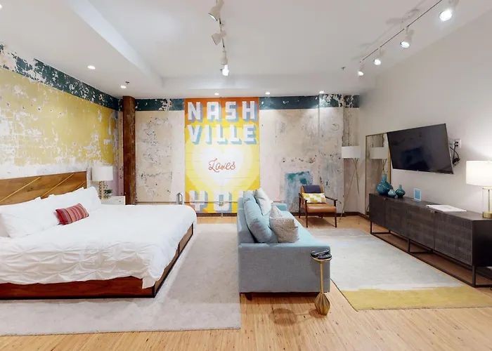 Apartment: 506 Lofts