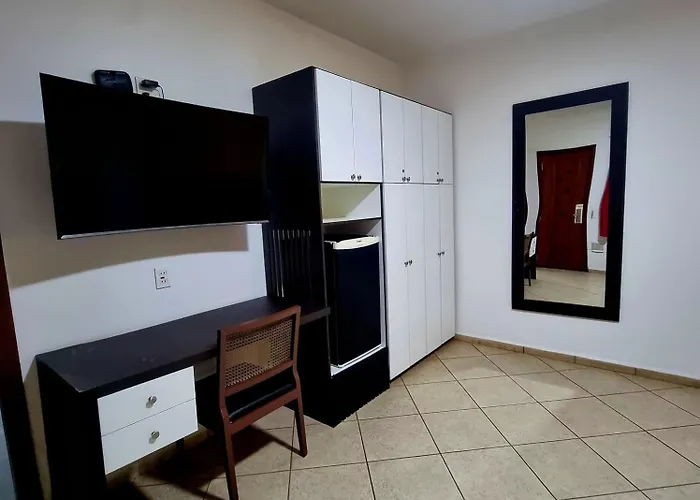 Hotel 4 estrelas: Il Nuraghe