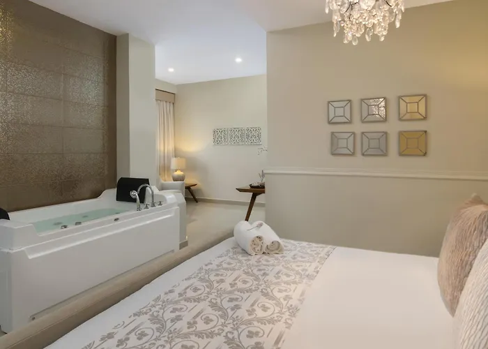 Resort: Hodelpa Caribe Colonial