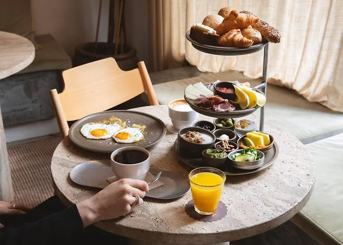 4 star hotel: Hotel Brummell