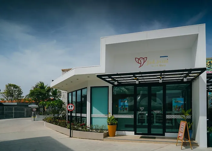 Rawayana West Villas & Kids Park
