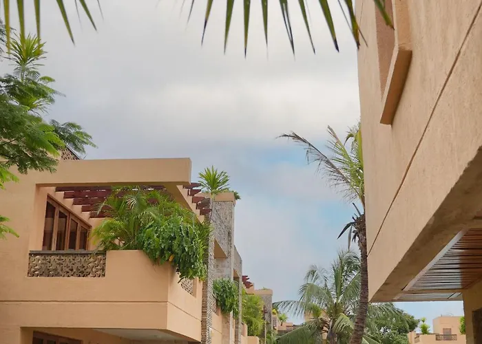 Villa Mandhari -