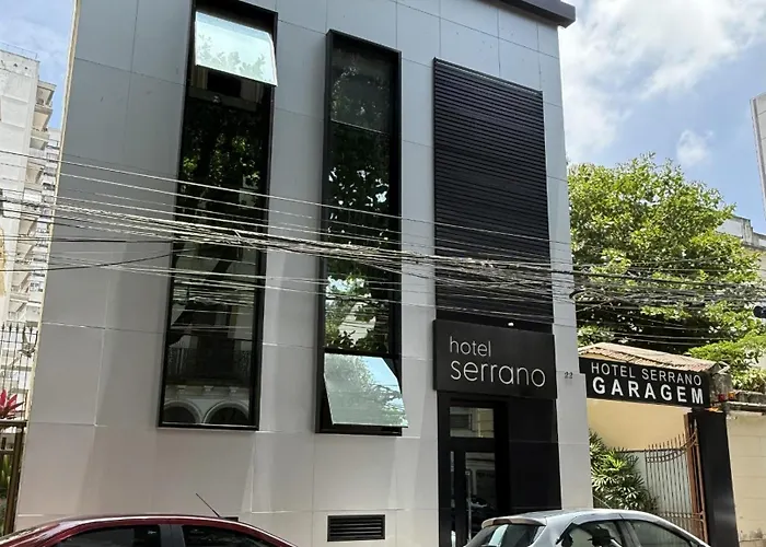 Hotel do aeroporto: Hotel Serrano