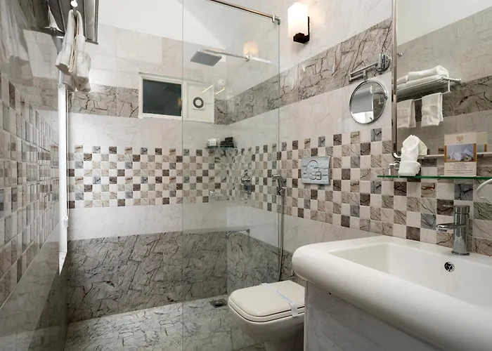 Waterpark hotel: Eden Woods Resorts And Spa