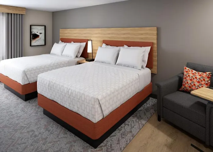 5 star hotels Candlewood Suites Stafford