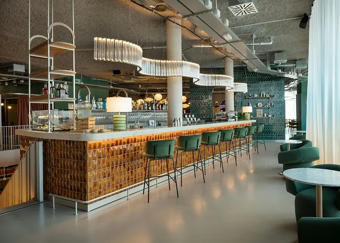 Social Hub Extended Stay