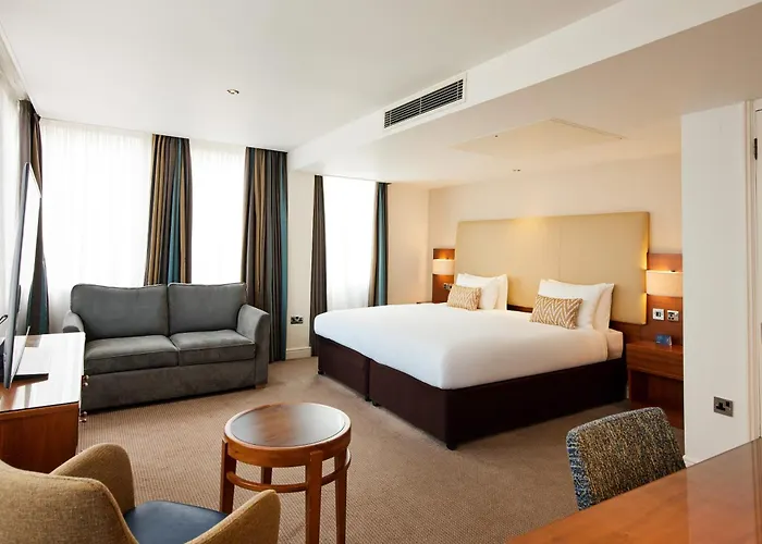 Hotel 4 estrelas: Thistle Trafalgar - Leicester Square